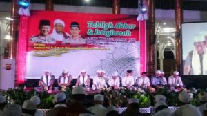 Hadiri Tabligh Akbar Bersama Ustadz Arifin Ilham, Kapolri Tito: Keamanan Modal Terpenting Membangun 
