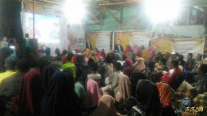Di Kediaman Zainal, Relawan Kerinci Hebat Nonton Bareng Debat Kandidat
