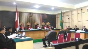 Ahui Absen di Sidang OTT, Ini Reaksi KPK