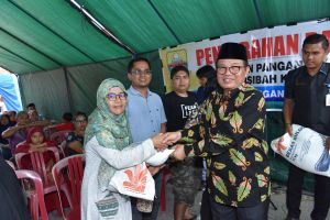 4,5 Ton Beras Diberikan ke Korban Kebakaran Sungai Penuh, Fachrori: Beri Bantuan, Kita Ingin Pahala