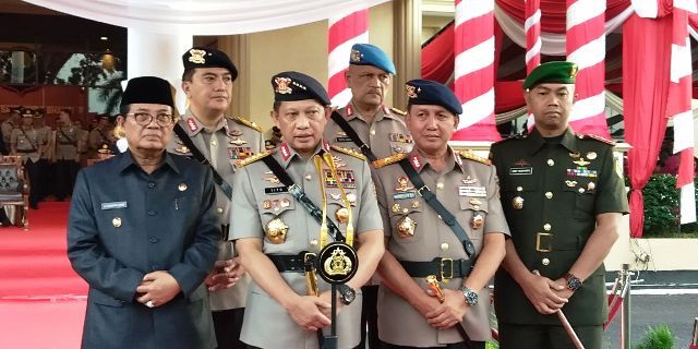 Kapolri Tito Karnavian didampingi Plt Gubernur dan Kapolda Jambi Muchlis