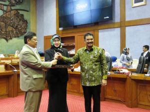 Ketika Yang Lain Berganti, SAH Satu - Satunya Pimpinan Komisi X DPR RI Yang Bertahan