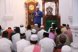 Safari Ramadhan di Masjid At Taufik Thehok, Fasha Ajak Warga Makmurkan Masjid