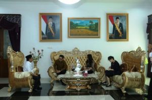 Fachrori Yakinkan Konjen Singapura untuk Investasi di Jambi