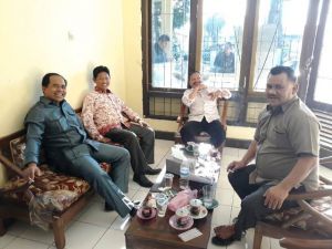 Jelang Penutupan Pendaftaran Bawaslu Kabupaten Se-Jambi, Ketua KIP Datangi Sekretariat Timsel