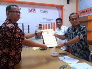 Musthafa Luthfi Resmi Mendaftar ke KPU 