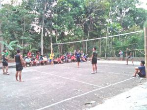Mengajak Pemuda Untuk Bermain Volly