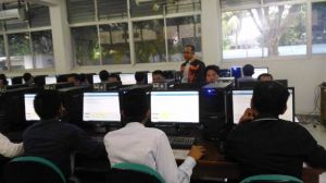 Petahana Jalani Ujian Evaluasi, Peserta Ikut CAT Seleksi Bawaslu