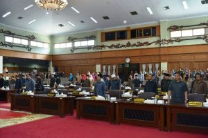 DPRD Gelar Paripurna Perubahan RPJMD Provinsi Jambi, Fachrori Respon Masukan Dewan