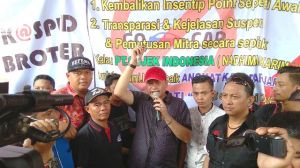 Negosiasi Alot, Kantor Gojek di Cempaka Putih Disegel