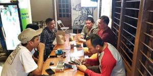 Support Kopi Jambi, Kadisperindag Nongkrong di Café Ini