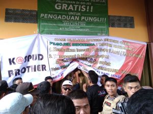 Soal Kantor GoJek Disegel, Fasha: Bentuk Usaha Yang Merugikan Masyarakat Tutup Saja!