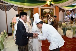 Fachrori  Open House Idul Adha di Rumah Dinas Gubernur Jambi.