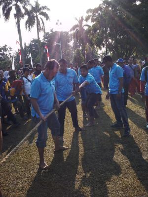 Tim Satpol PP Terdepak, RSUD Raden Mattaher  Juara 1 Tarik Tambang