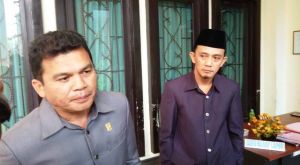 PAN dan PDIP Walk Out Dari  Paripurna  Pengumuman Penetapan Fasha-Maulana