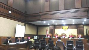 Soal Kebiasaan Uang Ketok Palu, Supriyono: Partai Pemerintah Berbeda