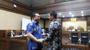 Bantah Terima Rp100 Juta dari Iim, Cornelis: Itu Pinjam ke Kusnindar, Sudah Dipulangkan