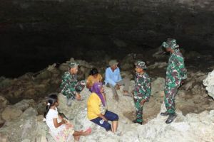 Misteri Gua Lowo Dan Dua Makam Saudara