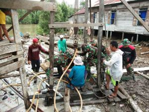 Program TMMD di Desa Pangkal Duri, Satgas juga Bangun Dua Sumur Bor