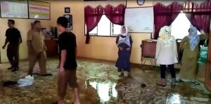 Pasca Banjir di Jujuhan, Sejumlah Fasilitas Pendidikan Rusak, Aktivitas Belajar Terganggu