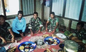 Satgas TMMD 103 Sarapan Pagi Bersama Orang Tua Asuh