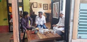 Bupati Tanjabtim bersama Ketua PDIP Ngopi di Hello Sapa