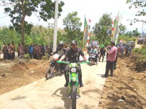 Naiki Trail, Wabub Rembang Jajal Jalan Baru