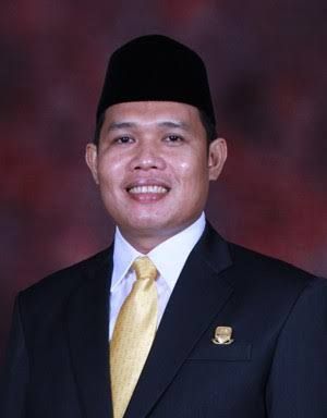 Besok,  Sufardi Nurzain Dilantik menjadi Wakil ketua DPRD Provinsi Jambi Gantikan Zoerman