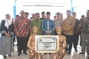 Pemprov Jambi Hibahkan Aset Tanah Kepada RRI dan BPS, Fachrori: Ini untuk Menunjang Kinerja Instansi