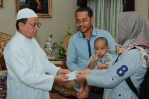 Fachrori Bantu Nota Ponita, Bocah Penderita Penyakit Penyempitan Usus