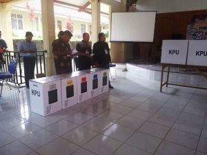 Kotak Suara Dihempas dan Dihanyutkan, Nur Kholik: Kami Buktikan Bahwa Pemilihan Bahan Tidak Salah   