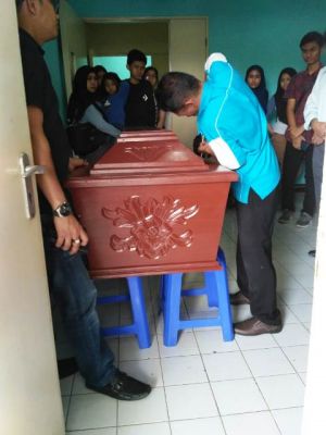 Inalillahi.. Ayahanda dari Sum Indra Meninggal Dunia