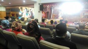 Fachrori Menangis di Paripurna HUT Jambi: Semoga Tahun 2019 Pembangunan Bisa Ditingkatkan   