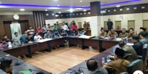 DPRD Merangin Akan Panggil PT Rehan yang Dituding Rusak Jalan Akibat Angkut Kayu