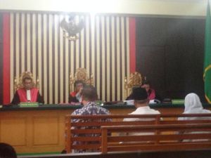 BREAKING NEWS: Mantan Bupati Sarolangun Madel Divonis Bebas      