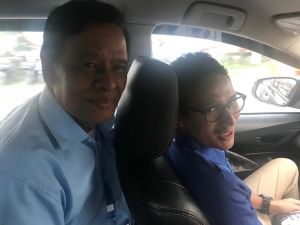 Ini Momen Keakraban Murady dan Sandi Semobil Saat Kampanye di Jambi 