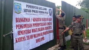 Tak Punya Izin, Pemkot Jambi Segel Lokasi Bangunan MC Donald