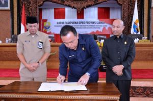 Ranperda Tentang Rencana Pembangunan Industri Disetujui DPRD, Sekda: Harus Memberi Manfaat