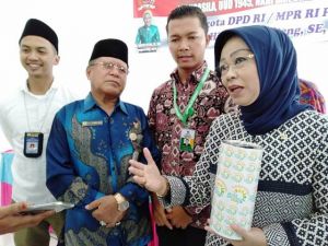 Hj Daryati Uteng Lounching Gerakan Ayo Bersedekah, Begini Katanya   