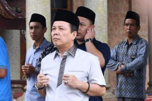 Bupati Batanghari Turut Sholatkan Jenazah H Abdul Fattah