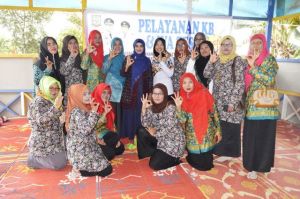 Peduli Kanker Serviks, Dokter Nadiyah Tangani Langsung Pemeriksaan Tes IVA