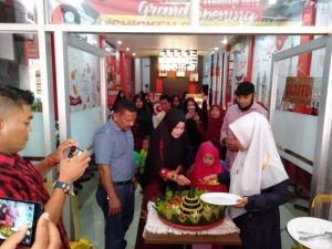 Outlet O'Chikcen Simpang Rimbo Jambi Resmi Beroperasi, Begini Keunggulannya   