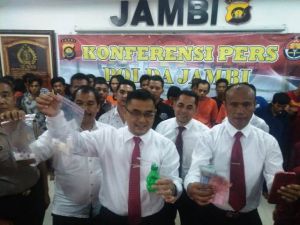 Tetapkan 6 Tersangka, Salah Satunya Perempuan, Polda Jambi: Semuanya Pengedar