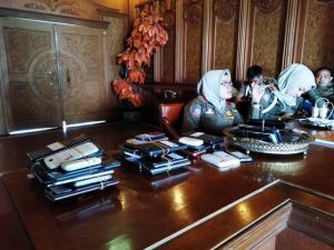 Fachrori Kumpulkan Pejabat Eselon II di Ruang Kerja Gubernur, Semua HP Tinggal di Lobi