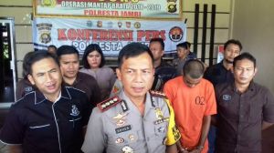 Bejat, Ayah Kandung Setubuhi Anaknya Secara Rutin 3 Kali  Seminggu