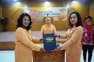 Neta Aryani Hadiri Sertijab DWP BPKP Provinsi Jambi