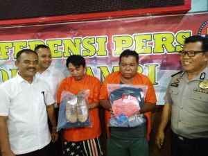 Polda  Jambi Tangkap Spesialis Pembobol  ATM, Begini Cara Kerjanya