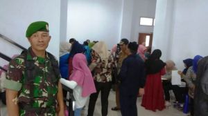 Rela Antri, Begini Antisiasme Warga Ikuti Pengobatan Massal Program TMMD Kodim 0417 Kerinci