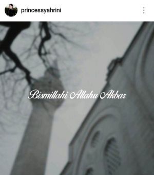 Syahrini Posting  Energy Of Akad, Netizen Heboh Minta Foto