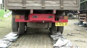 Ribuan Kotak Suara KPU Kota Jambi Digiling Truk